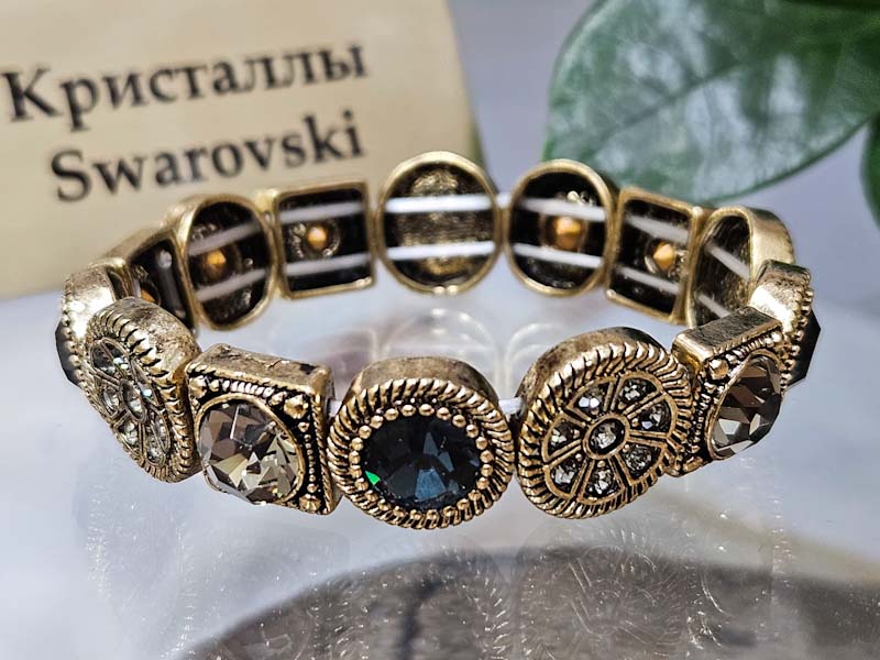 Браслет 1141006500435: цена 1640 рублей.