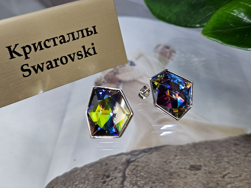 Серьги 2176008300126: цена 3620 рублей.